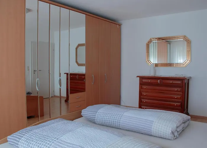 Apartment Weinstube Johann Benzschawel