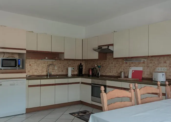 Weinstube Johann Benzschawel Διαμέρισμα *